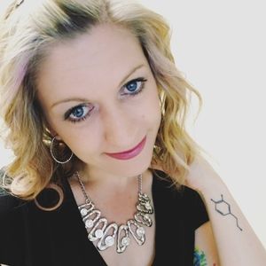 Meet your Posher, Melissa